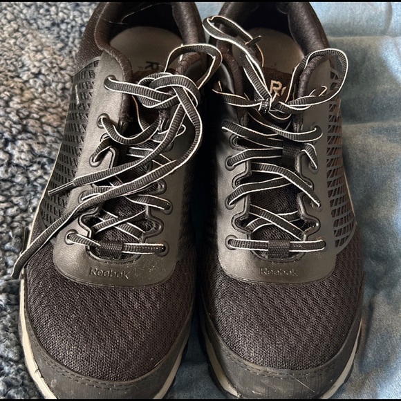 Work Reebok composite toe shoes size 9